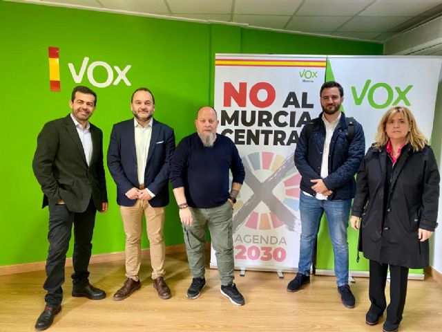 VOX, al PP: Si quieren pactar con nosotros les exigimos que se comprometan a revertir el Murcia Central en la próxima legislatura - 1, Foto 1