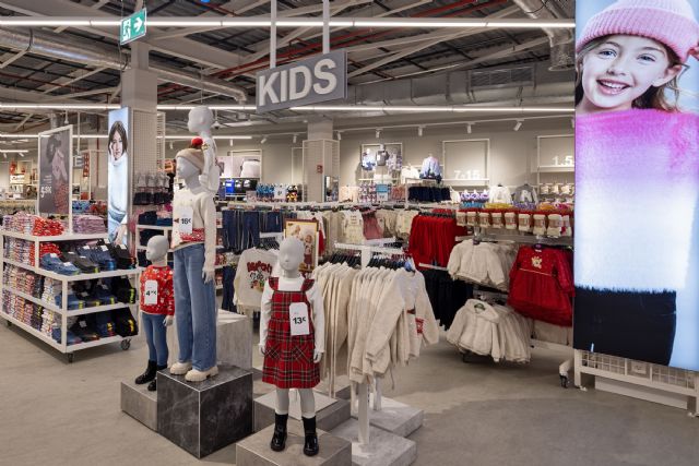 Primark abre una nueva tienda en Lorca con una inversión de 6 millones de euros - 2, Foto 2