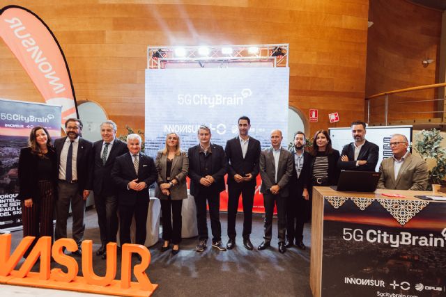 El proyecto ´5G CityBrain´ revoluciona la gestión urbana en tiempo real de Granada en el II Congreso de IA de Andalucía - 2, Foto 2