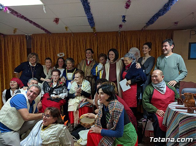 Belén viviente usuarios Centros de Día de Mayores - Totana 2018, Foto 1