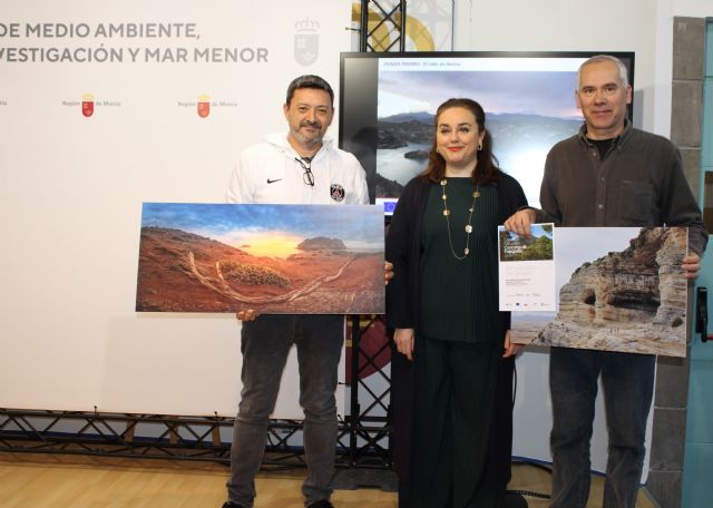 La imagen 'El cielo en llamas' gana el primer premio del concurso de fotografía sobre Espacios Naturales de la Región - 1, Foto 1