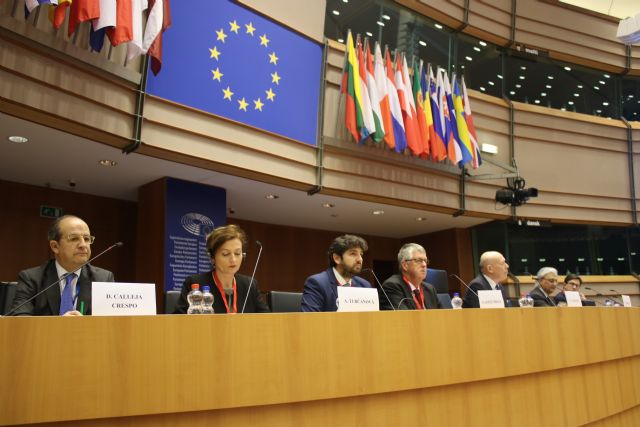 López Miras lleva al Parlamento Europeo la escasez hídrica de la Región, un problema serio que avanza hacia el resto de Europa - 1, Foto 1