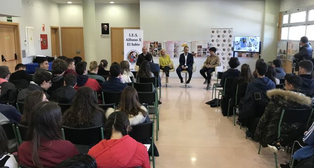 Un cómic para difundir las políticas de ahorro de agua entre los escolares de la Región - 1, Foto 1