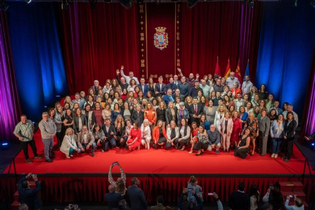 Más de un centenar de trabajadores del Ayuntamiento de Cartagena consolidan su empleo como funcionarios y personal laboral - 1, Foto 1