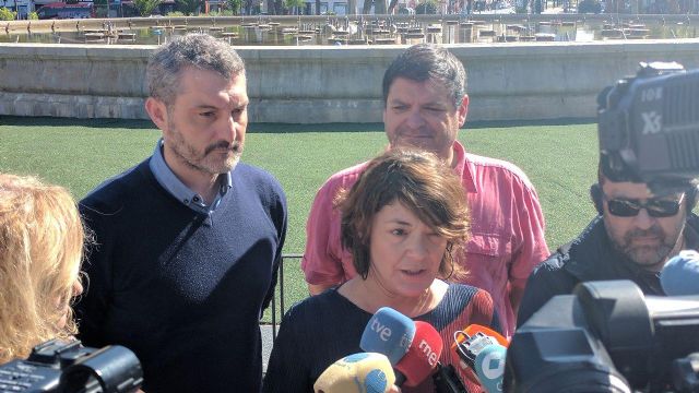 Podemos quiere incluir el derecho humano al agua y saneamiento en el Estatuto de Autonomía de la Región - 1, Foto 1