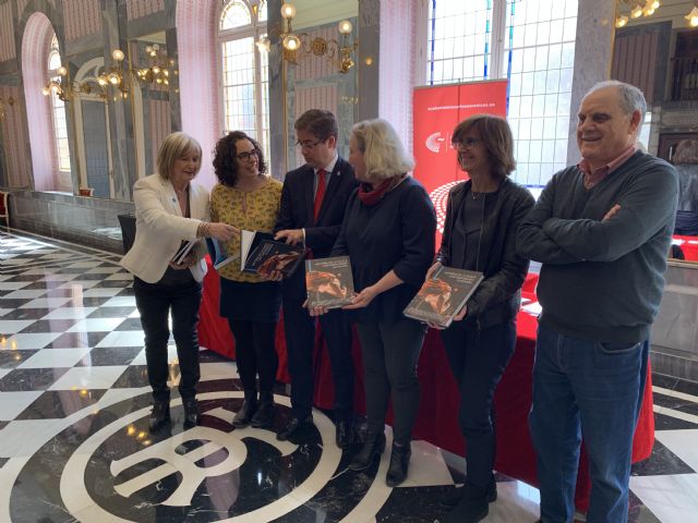 Murcia acoge la presentación del libro 'Historia de la danza contemporánea en España. De los últimos años de la dictadura hasta 1992' - 1, Foto 1