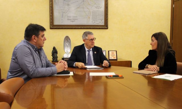 El presidente de la CHS mantiene una reunión el Colegio de Graduados e Ingenieros Técnicos Agrícolas de la Región de Murcia - 1, Foto 1