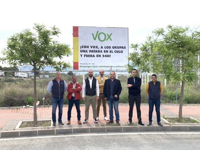 VOX, en contra de la okupación que sufren los vecinos en Sangonera la Verde - 1, Foto 1