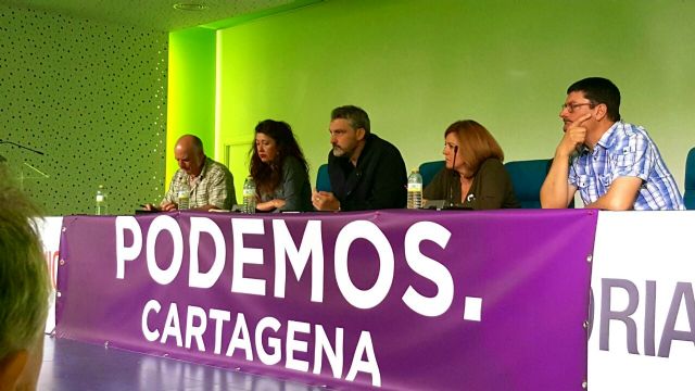 CTSSP participa en la mesa redonda motivos para una moción de censura - 1, Foto 1