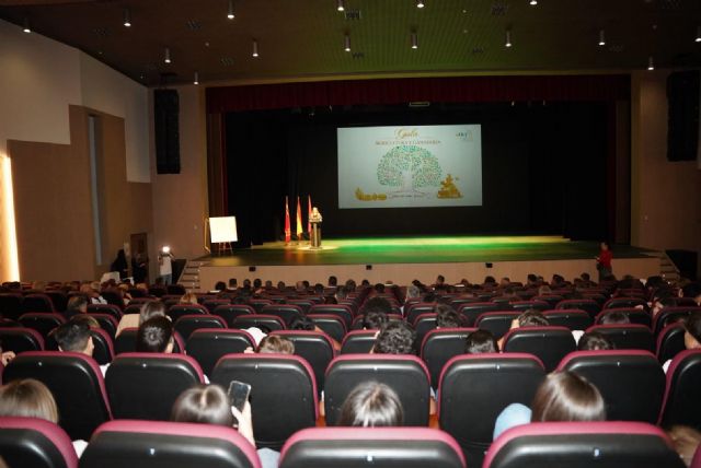 Lorca pone en valor la agricultura y la ganadería en una gala impulsada por la Concejalía de Vertebración del Territorio Lorca pone en valor la agricultura y la ganadería en una gala impulsada por la Concejalía de Vertebración del Territorio
