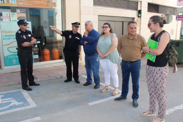 Las calles Pilar y Don José María permanecerán cerradas al tráfico al menos una semana más hasta que no se garantice la seguridad de conductores y viandantes - 2, Foto 2