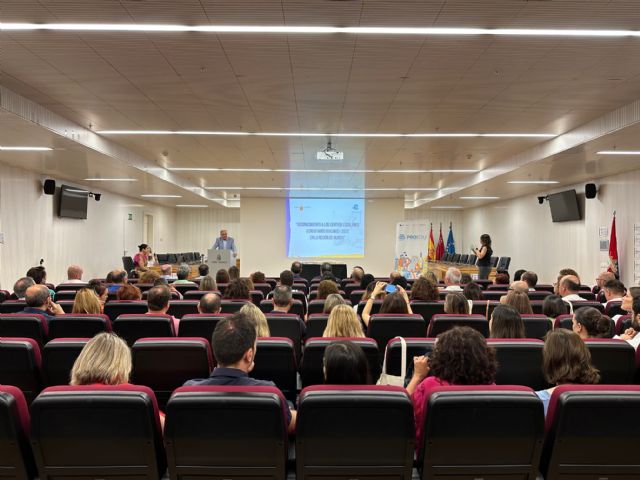 Torre Pacheco acoge el acto de entrega de premios acentros acreditados ERASMUS+ - 1, Foto 1