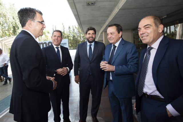 López Miras defiende el modelo económico de libertad basado en menos impuestos para seguir creciendo - 3, Foto 3