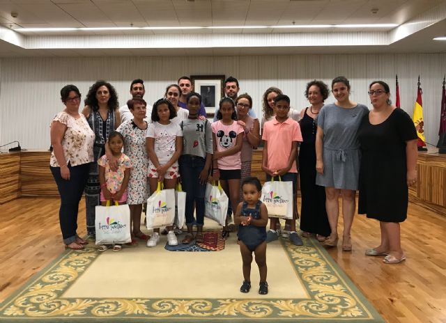 Recepción en el Ayuntamiento a los niños saharauis y sus familias de acogida 2019 - 4, Foto 4