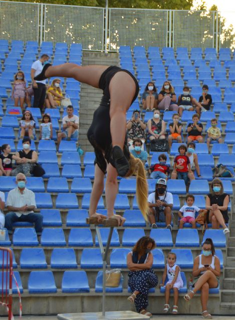 El festival Las Torres en familia ofrece un espectáculo seguro de música, humor y circo - 5, Foto 5