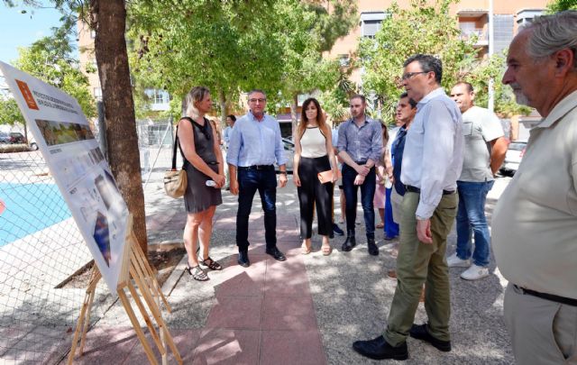 Más de 25.000 vecinos de El Palmar se beneficiarán de las nuevas pistas deportivas en la Plaza de la Democracia - 3, Foto 3