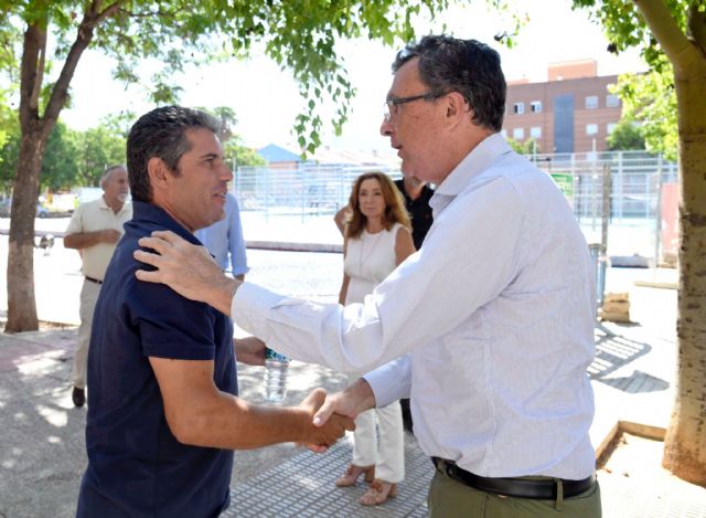 Más de 25.000 vecinos de El Palmar se beneficiarán de las nuevas pistas deportivas en la Plaza de la Democracia - 4, Foto 4