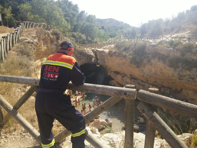 Reunión del Concejal de Medio Ambiente con el Jefe de la Oficina de Planificación Hidrológica - 2, Foto 2