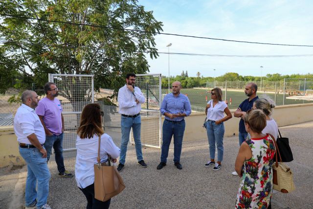 Ruiz: Ballesta prometió poner a punto las pedanías en tres meses y lo que ha puesto a punto es la retirada de la financiación para arreglar los campos de fútbol de Guadalupe, Sangonera la Verde, Alquerías, El Raal, Llano de Brujas y Patiño - 5, Foto 5