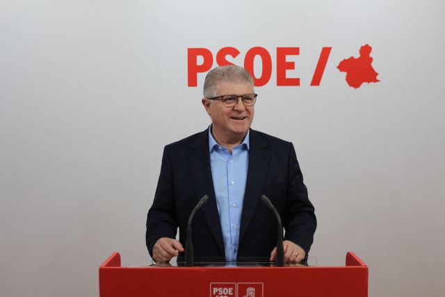 Pepe Vélez: Es vergonzoso que, después de 15 días desde que comenzó el curso, López Miras no haya dado ni una explicación del caos ocasionado por su gobierno - 1, Foto 1