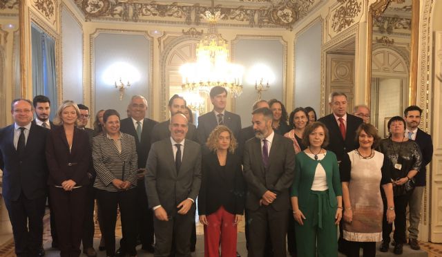 Las empleadas de la Administración víctimas de violencia de género podrán solicitar el traslado a otra comunidad autónoma - 2, Foto 2