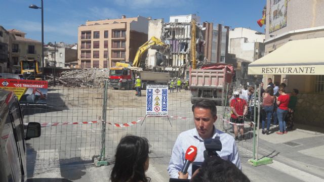 Fulgencio Gil reclama que se ejecute ya el proyecto iniciado para dotar a los vecinos del barrio de San Cristóbal de una nueva zona verde con parque infantil - 1, Foto 1