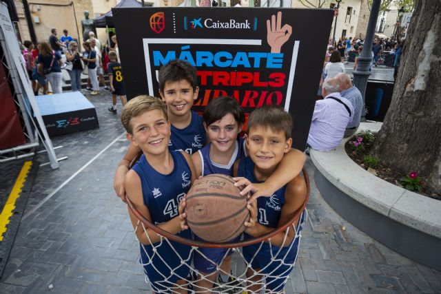 5.700 participantes cierran la edición más solidaria del circuito Plaza 3x3 CaixaBank - 3, Foto 3