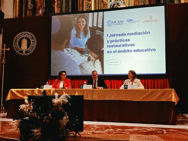 Profesionales de la educación se dan cita en el 'Congreso de mediación y prácticas restaurativas en el ámbito educativo' Profesionales de la educación se dan cita en el 'Congreso de mediación y prácticas restaurativas en el ámbito educativo'