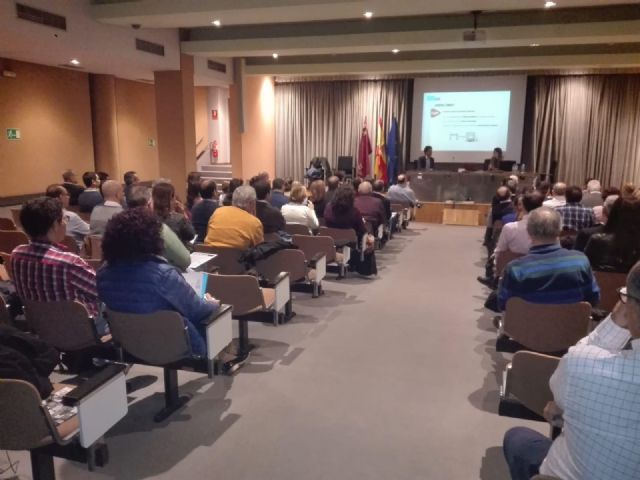 La Consejería de Fomento de Murcia acoge la presentación de un software para agilizar la concesión de licencias urbanísticas en sus municipios - 2, Foto 2