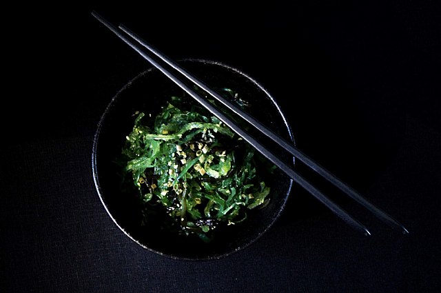 Wakame, de la mesa a la cosmética: ¿qué pueden hacer estas algas por tu piel? - 1, Foto 1