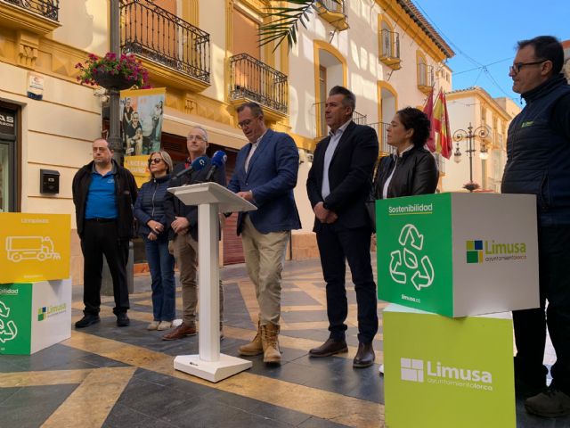 Lorca se suma a la campaña 'Dobla y Recicla' para promover el reciclaje de papel y cartón y relanza su servicio de recogida puerta a puerta - 3, Foto 3