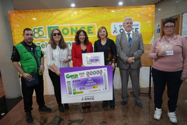 Política Social presenta el cupón conmemorativo de la ONCE, por el Día Internacional de la Eliminación de la Violencia contra la Mujer - 2, Foto 2