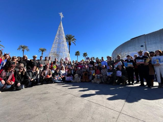 Campaña recogida de juguetes- trae un juguete y compramos otro por ti - 3, Foto 3