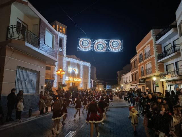 La Cabalgata de la Ilusión recorre las calles de Puerto Lumbreras en un impresionante desfile - 1, Foto 1