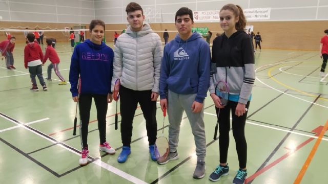 El Colegio Reina Sofía y el IES Prado Mayor participaron en la Jornada Regional Zona Sur de Bádminton de Deporte Escolar, celebrada en Cartagena, Foto 4