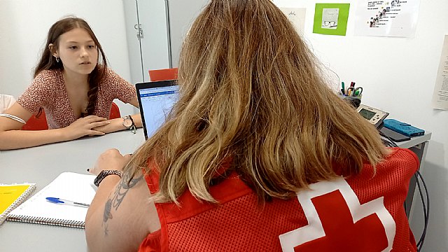 Un 70% de las personas que piden ayuda a Cruz Roja en la pospandemia son mujeres - 1, Foto 1