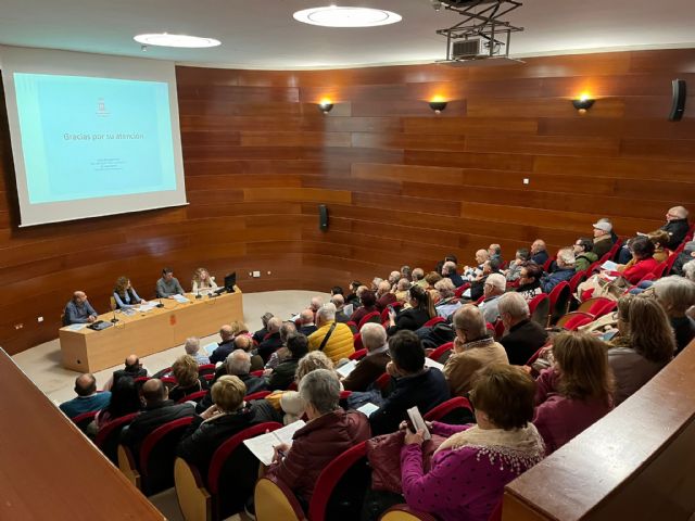 El Ayuntamiento de Murcia presenta la Guía de Gestión de los Centros Sociales de Mayores del municipio - 3, Foto 3