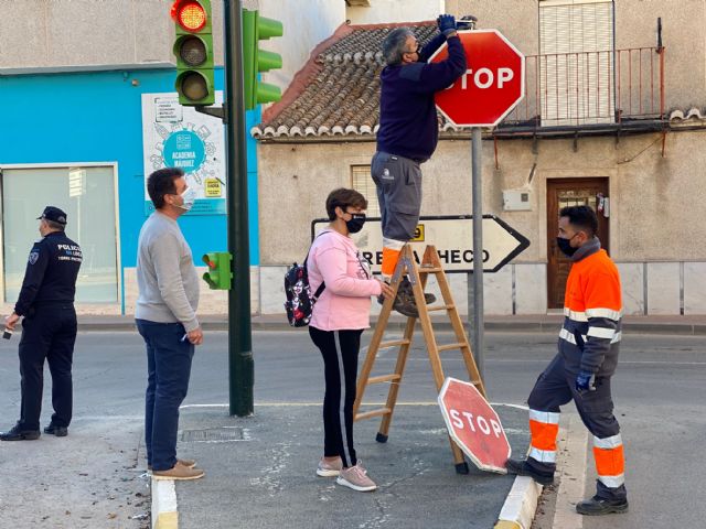 Nueva señalización de tráfico en el municipio - 2, Foto 2