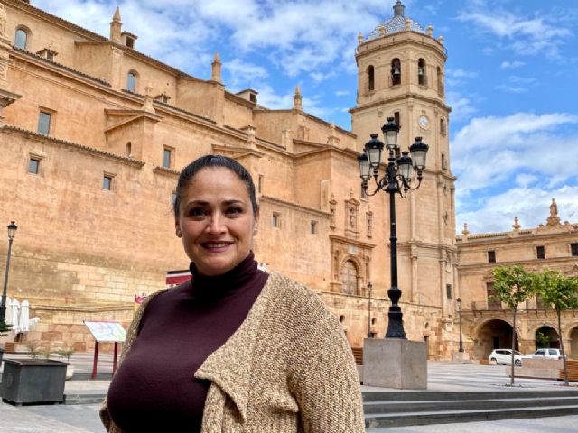 La Red Municipal de Bibliotecas de Lorca recuerda las posibilidades que tienen los lectores de leer, ver y escuchar los recursos de manera online y gratuita estos días en casa - 1, Foto 1