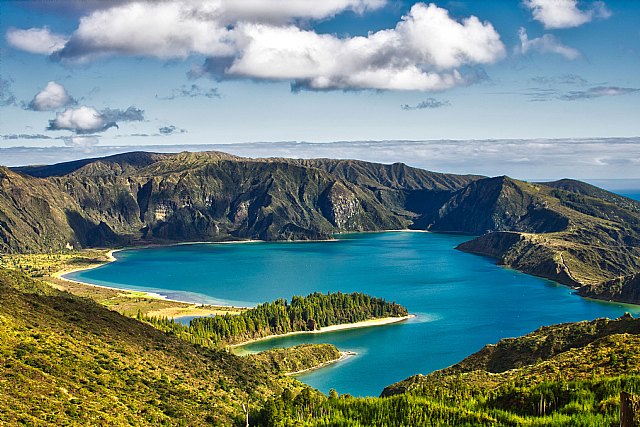 Timanfaya en Lanzarote y la Sierra de Guadarrama elegidos como unos de los mejores espacios abiertos de Europa para viajar después de la crisis - 1, Foto 1