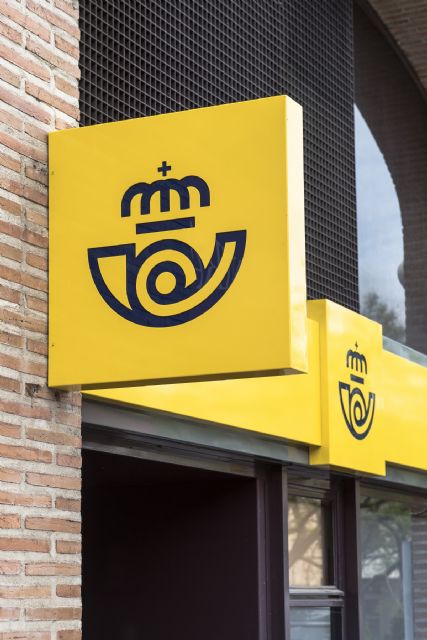 Correos solo presta el servicio postal público obligatorio con el personal mínimo imprescindible - 1, Foto 1