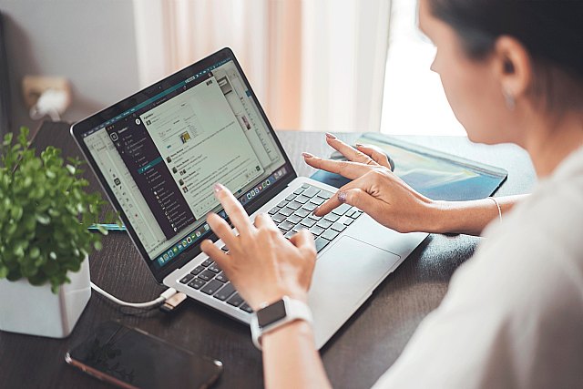 Freno al trabajo en remoto: desciende el teletrabajo en España un 4% en el último año - 1, Foto 1