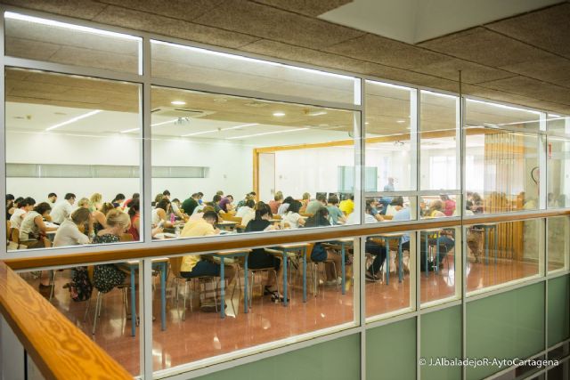 El Ayuntamiento convoca para el jueves a 1.114 aspirantes de 151 plazas de consolidación empleo público temporal - 1, Foto 1