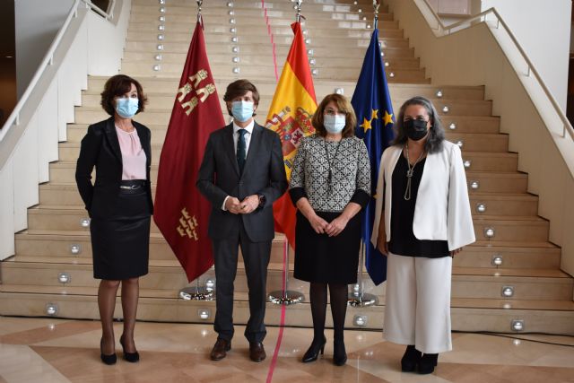 Campuzano preside la toma de posesión de los directores generales de la Consejería - 1, Foto 1