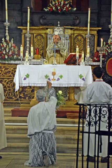 Antonio Rendón .La Función Solemne al Santo rey y mártir San Hermenegildo, fue presidido por el Rvdo. Amador Domínguez Manchado - 4, Foto 4