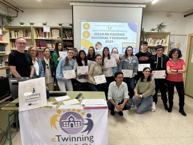 El IES Carlos III celebra la entrega de diplomas por sus proyectos eTwinning - 1, Foto 1