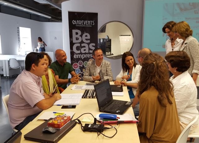 Factoría Cultural Región de Murcia presenta los proyectos de comunicación de los nuevos becados por la empresa Marevents - 1, Foto 1