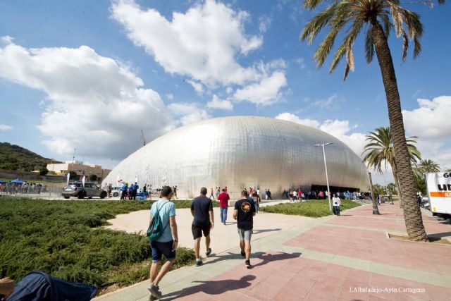 El Ayuntamiento instalará el domingo una pantalla gigante en el Palacio de Deportes para ver el partido del Cartagena - 1, Foto 1