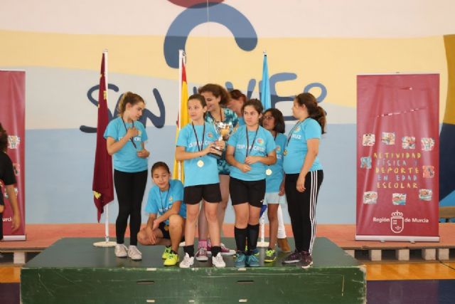 The School La Cruz was proclaimed regional champion of the Alevn Femenino Futsal for School Sports