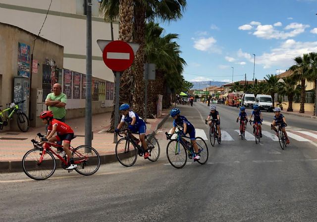 Las jóvenes promesas del ciclismo murciano ofrecen una gran exhibición en Las Torres de Cotillas - 4, Foto 4